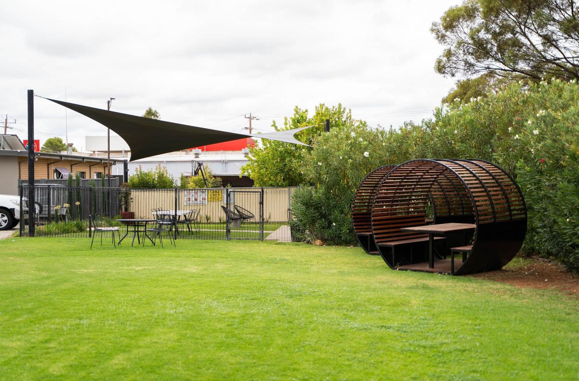 Robinvale Bridge Motel Dış mekan fotoğraf